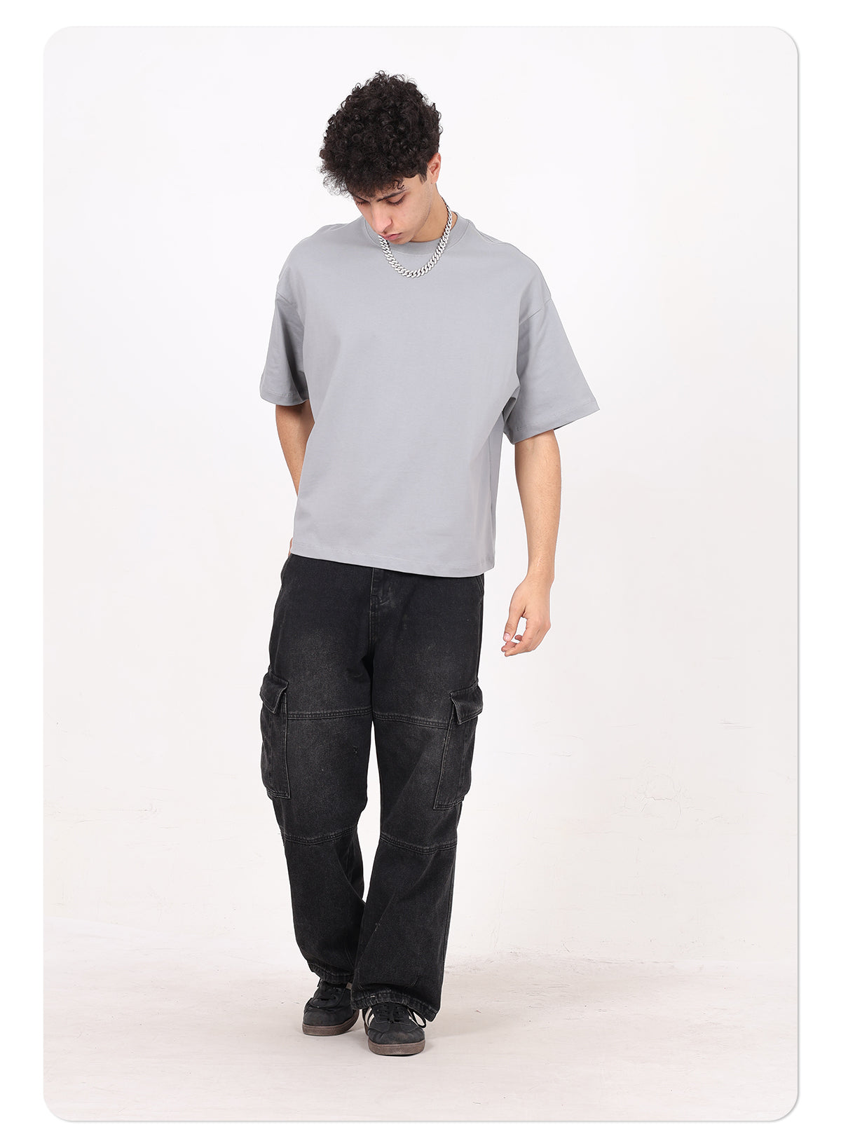 High Quality 230GSM 100% Cotton Basic Boxy Short and Wide Short-sleeve T-shirt Solid O-neck T-shirt for Men