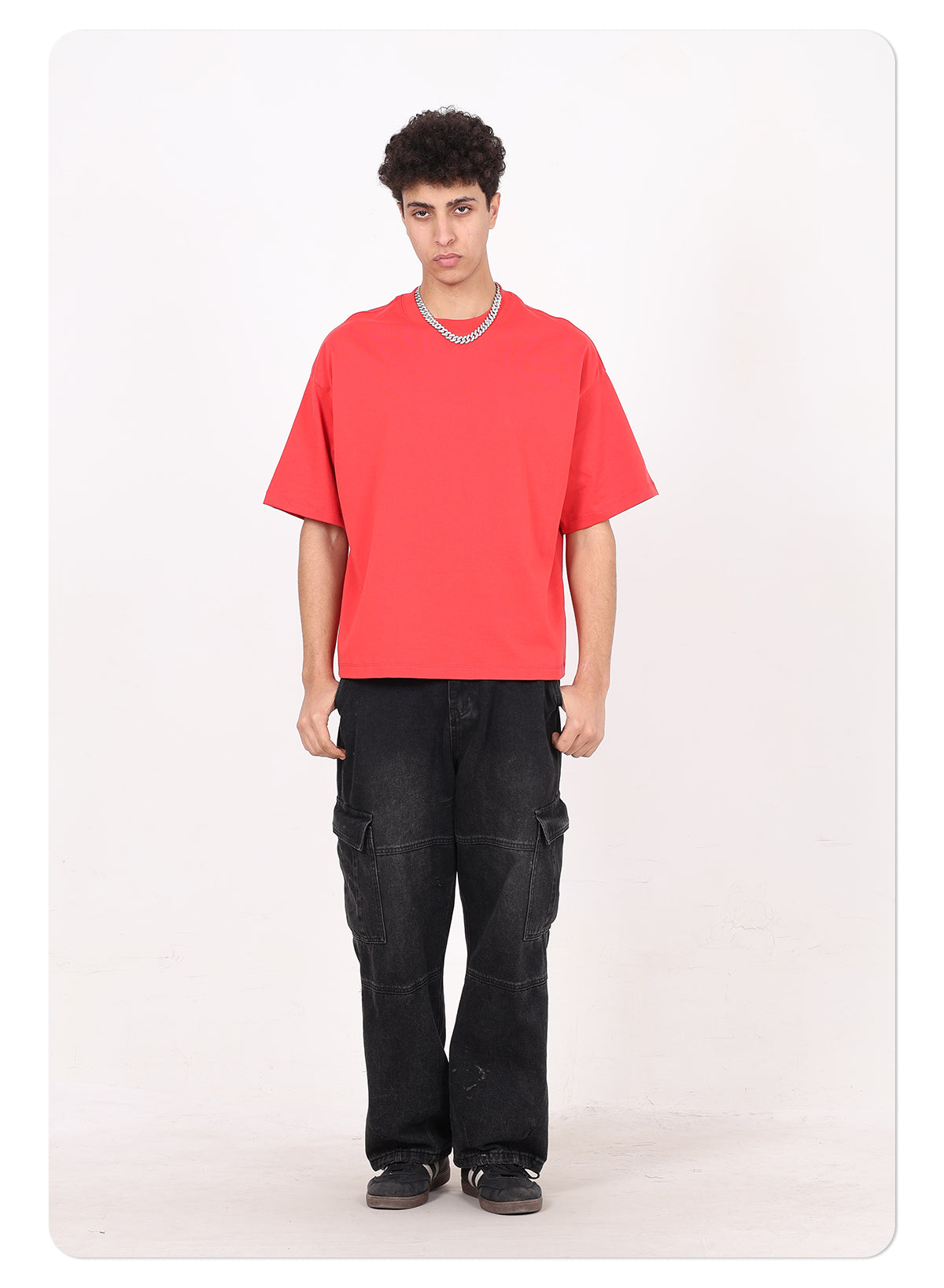 High Quality 230GSM 100% Cotton Basic Boxy Short and Wide Short-sleeve T-shirt Solid O-neck T-shirt for Men