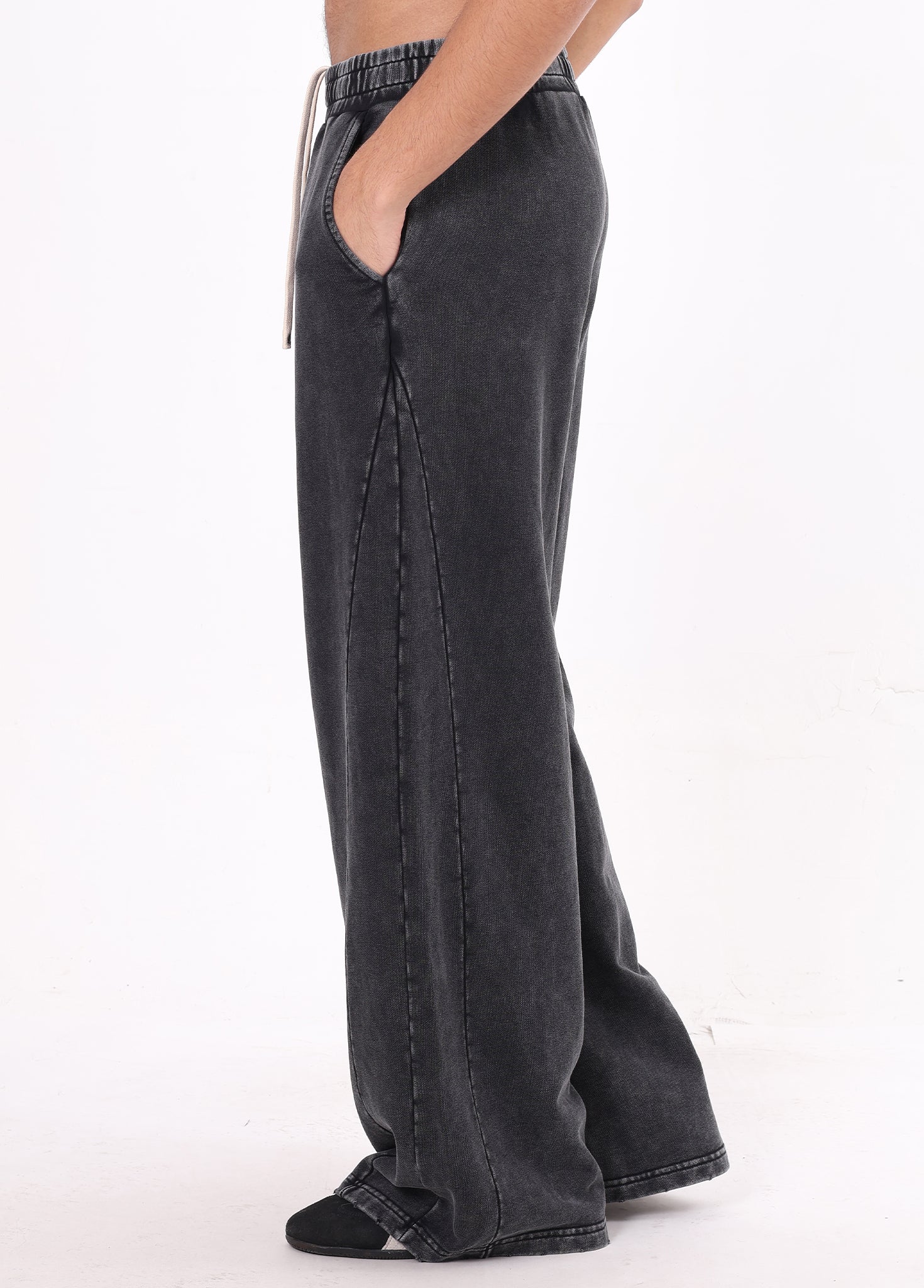 Patchwork Frayed Edge Snow Washed Pants