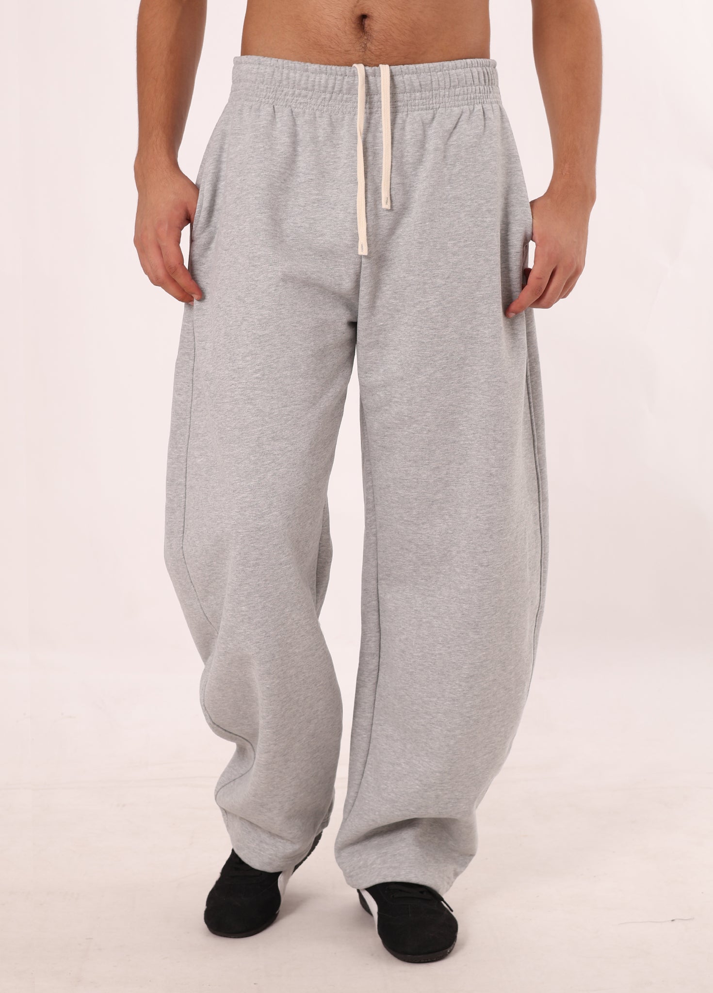 Curved Cut Drawstring Sweatpants