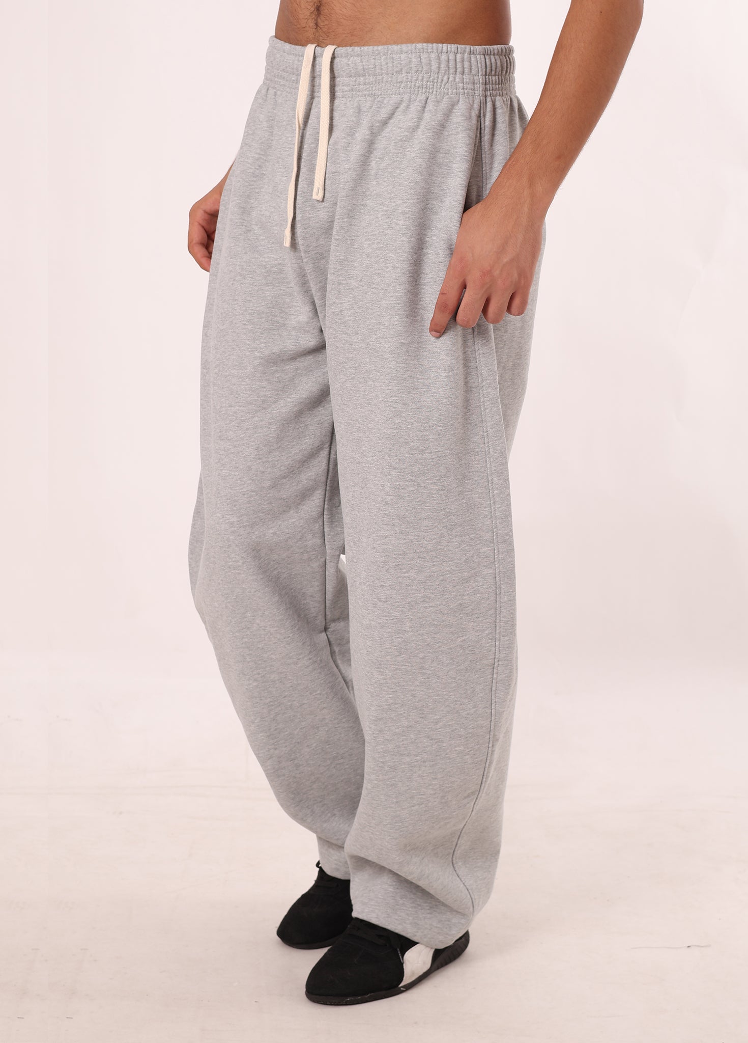 Curved Cut Drawstring Sweatpants